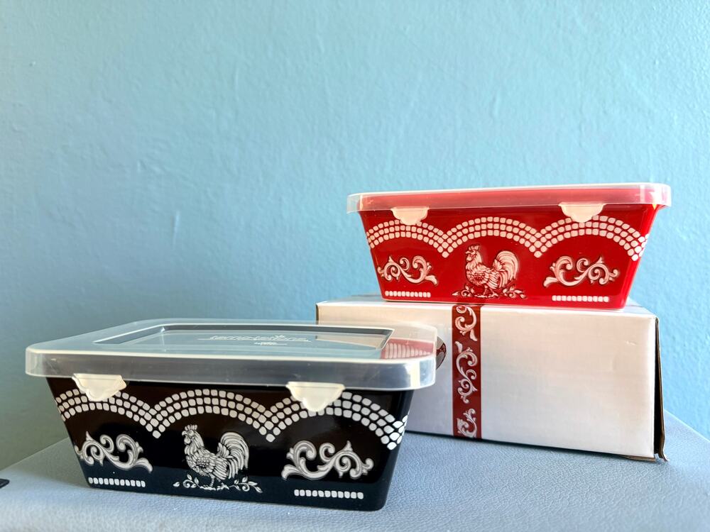 New Temp-tations Doodle Doo Mini Loaf Pans Pair 14 oz Rooster Ceramic with Lids